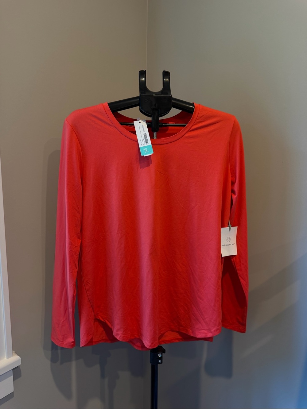 We Wander WeFlex Everyday Long-Sleeve Crewneck Top